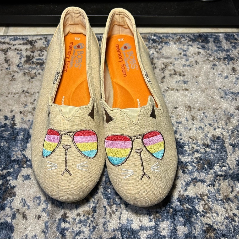 Bobs from Sketchers Memory Foam Plush Kool Kat Skimmer Slip-On Flats Size 7.5